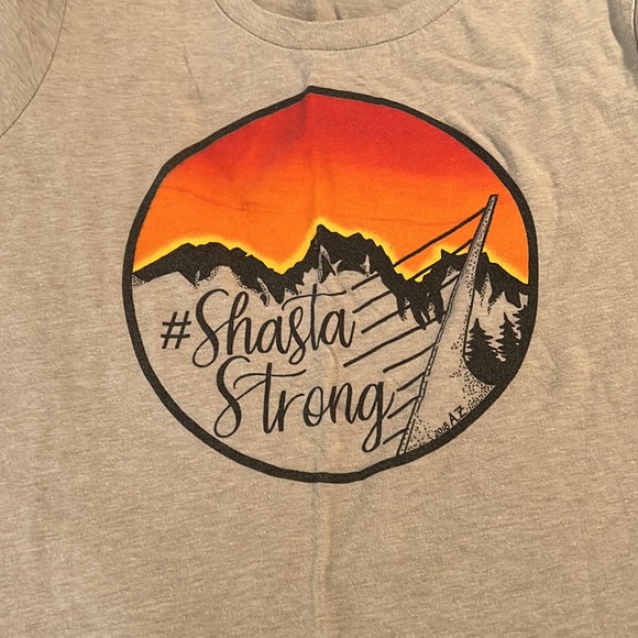 Shasta Strong T-Shirt - Picture 2 of 3